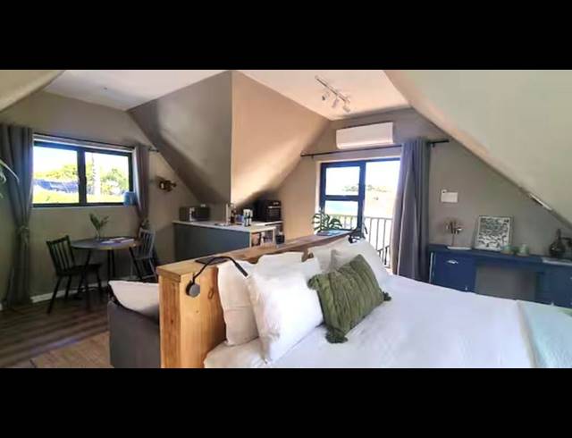 1 BEDROOM PROPERTY TO RENT IN CLOVELLY